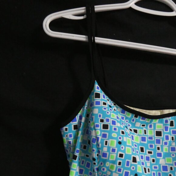 IT FIGURES! | size 12 | Swimsuit Top | Double Spaghetti Strap | NWT - Picture 3 of 16